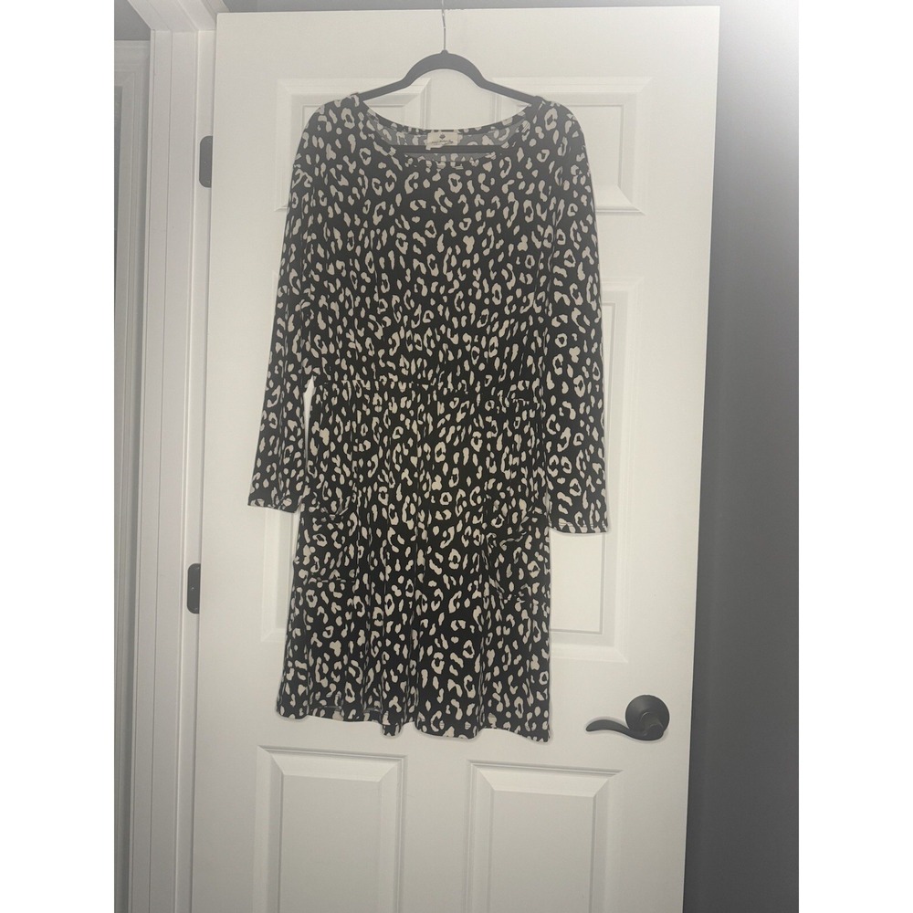 Betseys Boutique Shop Long Sleeve Shirred Waist Dress Xl Black Cream Leopard